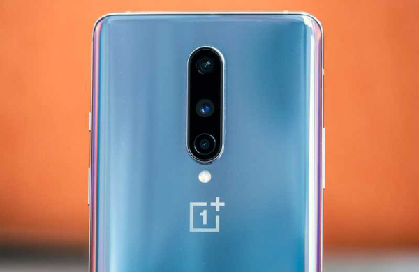 Обзор OnePlus 8: обновлённого и достойного смартфона