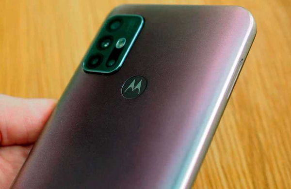 Обзор Motorola Moto G30 недорогого смартфона с массой достоинств