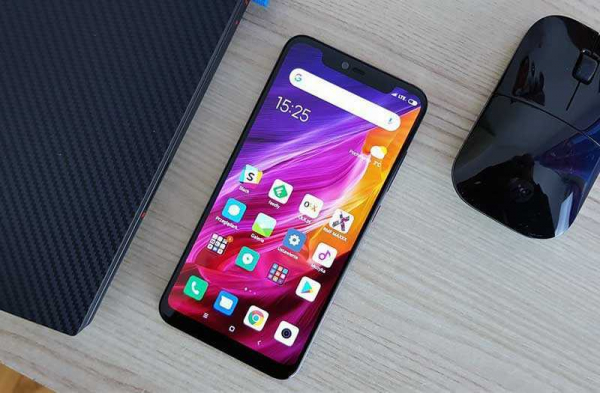 Обзор Xiaomi Mi 8 Pro: мощный и прозрачный смартфон