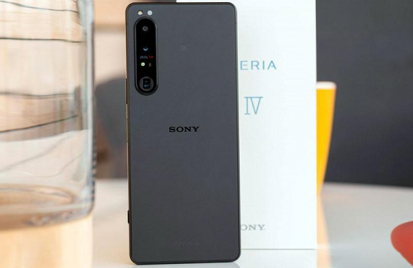 Обзор Sony Xperia 1 IV: флагманского смартфона и революционного камерофона