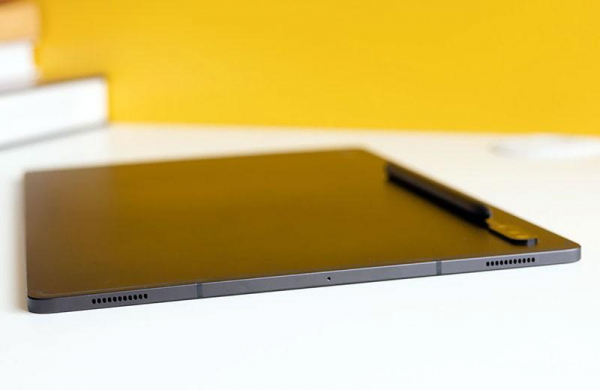 Обзор Samsung Galaxy Tab S8 Ultra: большой Android-планшет не значит лучший