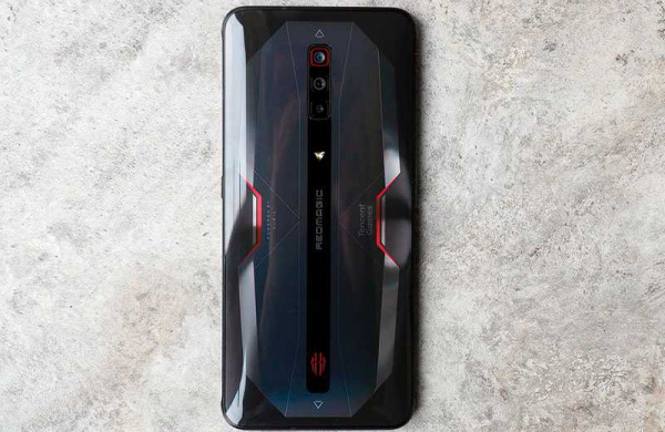 Обзор Nubia Red Magic 6 игрового смартфона с экраном 165 Гц