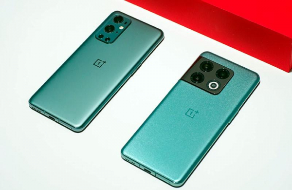 Обзор OnePlus 10 Pro: смартфон со знакомыми характеристиками в новом дизайне