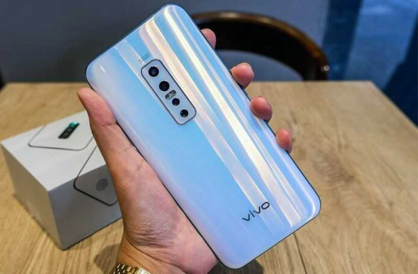 Обзор Vivo V17 Pro: смартфон не только с шестью камерами