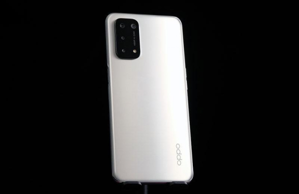 Обзор Oppo A74 5G: стильного среднего смартфона с примесью 5G