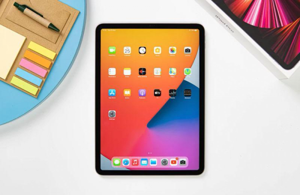 Обзор Apple iPad Pro 11 (2021): мощный планшет способный заменить ноутбук