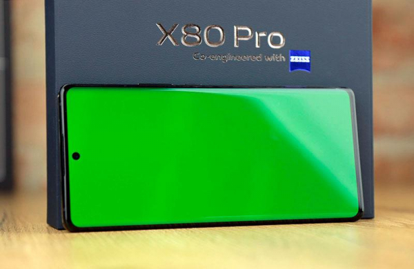 Обзор Vivo X80 Pro: премиальный смартфон с великолепным набором камер