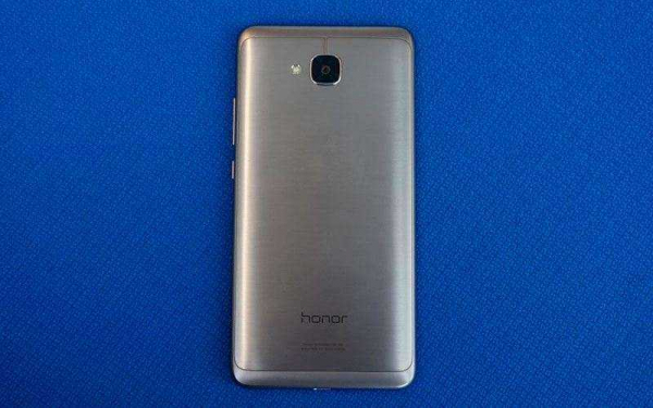 Обзор Huawei Honor 5C — Качественный и удобный телефон, не уступающий конкурентам