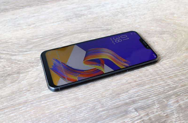 Обзор Asus ZenFone 5Z: почти флагман по разумной цене