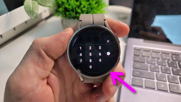 Оплата Смарт Часами Samsung Galaxy Watch — Как Привязать Банковскую Карту Mir Pay по NFC к Wear OS?