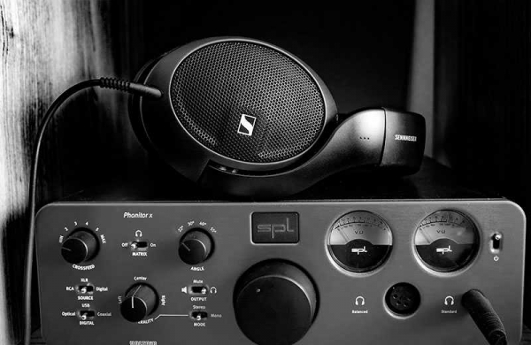 Обзор Sennheiser HD 560S: комфортных проводных наушников с качественным звуком