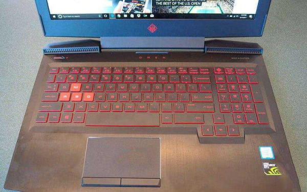 Обзор HP Omen 15 — Мощный игровой ноутбук, который что-то может