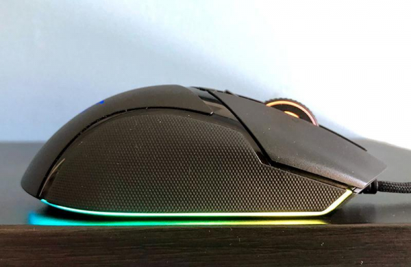 Обзор Razer Basilisk V3: надёжная игровая мышь с оригинальным колесом прокрутки