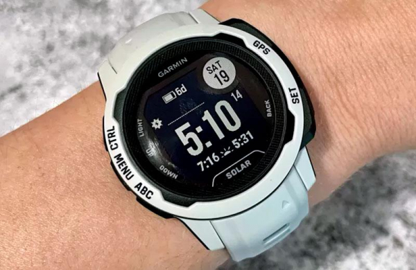 Обзор Garmin Instinct 2 (2s): прочных смарт-часов для любителей приключений