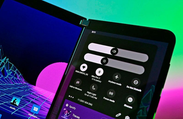 Обзор Microsoft Surface Duo 2: улучшенный и несовершенный смартфон с двумя экранами