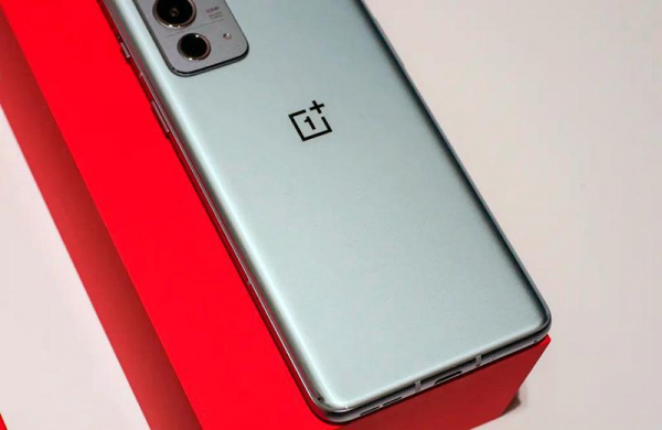 Обзор смартфона OnePlus 9RT 5G сочетающего мощность с автономностью