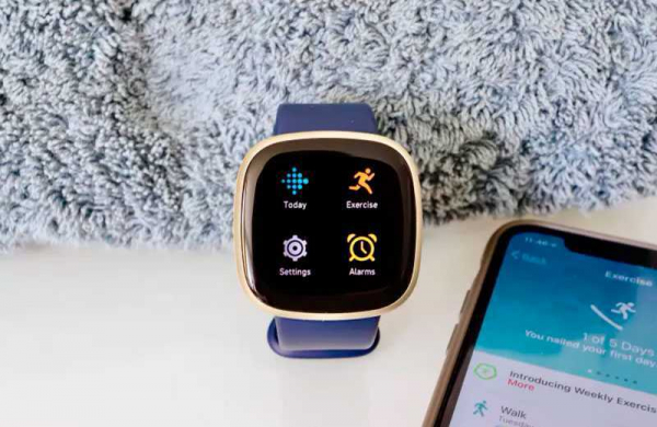 Обзор Fitbit Versa 3: альтернатива Apple Watch для Android