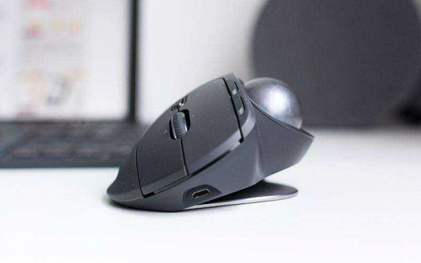 Обзор Logitech MX Ergo — Компьютерная мышь представитель вымерших видов