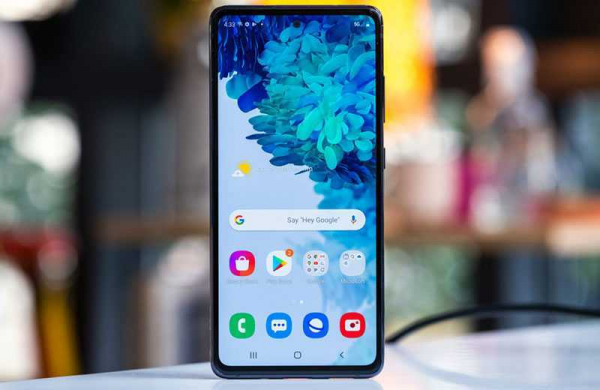 Обзор Samsung Galaxy S20 FE: превосходный почти флагманский смартфон